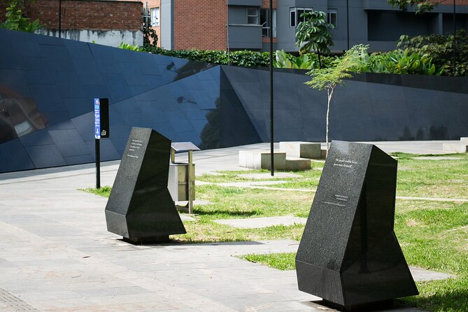 Pablo Escobar and Graffitour Commune 13 Resiliencia Paisa - Key Highlights Worth Planning For
