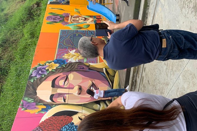 Pablo Escobar +Comuna13 tour - Why This Escobar + Comuna 13 Tour Works in One Half-Day