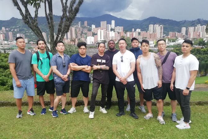 Pablo Escobar Private Half-Day Cultural Tour in Medellin - The rideout and intro at Stop 1 in Medellín
