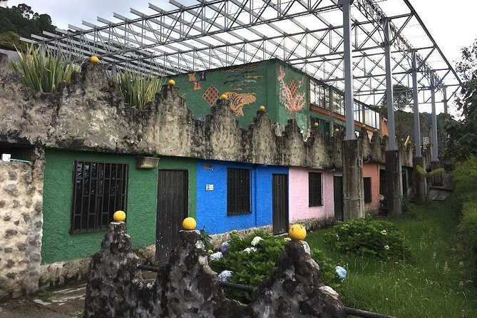 Pablo Escobar Private Tour : Violent Times and The New Medellin - Key things I’d circle before you go