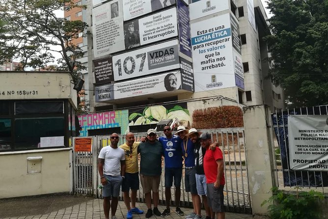 Pablo Escobar Tour - Private and affordable TOUR - The New Colombia - How Long You Have, What to Expect, and Who It Suits