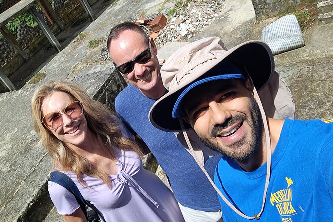 Pablo Escobar Tour with La Catedral Prison Visit and Art Book - A focused half-day circuit in Medellín