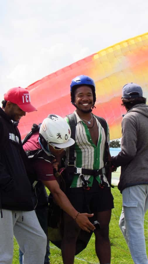 Paraglide over beautiful Medellin - FAQ