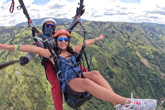 Paragliding in Medellin. - Key Things You Will Notice
