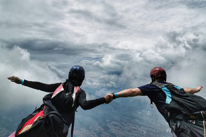 Paragliding in Medellin Includes GoPro and Pick up & Drop off - Meet the Local Pilots, Including Families Who Started Young