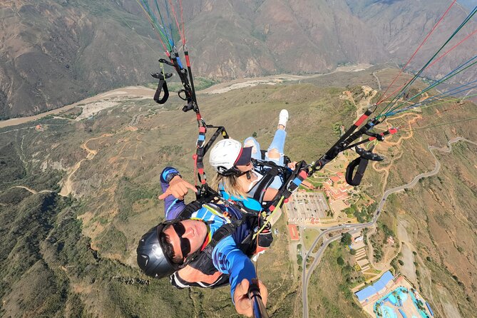 Paragliding in the grand canyon of chicamocha - From San Gil to the launch area, what the morning setup feels like