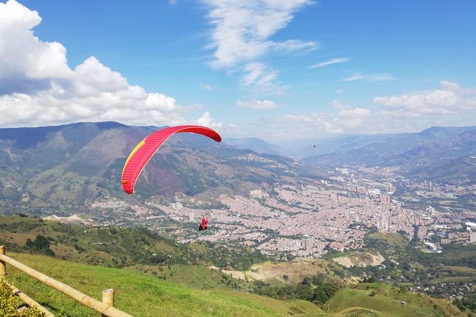 Paragliding Medellin - Your 15 to 20 minute flight: what you will actually do