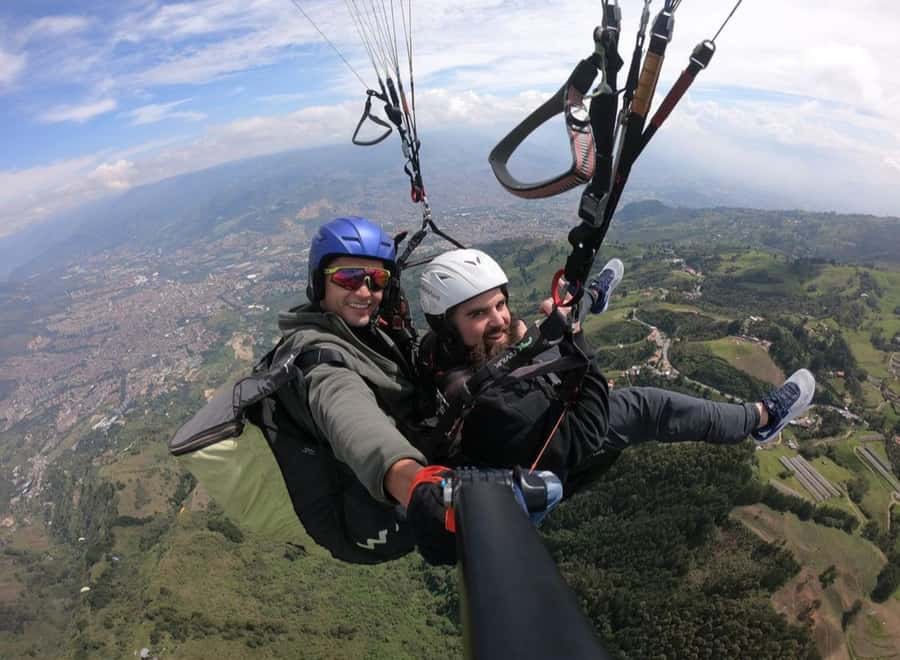 Paragliding Medellin with Transportation and free Videos - Key Things That Make This Paragliding Ride Work So Well