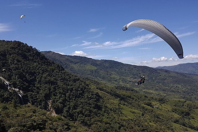 PARAGLIDING over giant waterfalls private tour (optional Guatape) from Medellin - Adding Guatapé: The Colorful Town Part of the Day