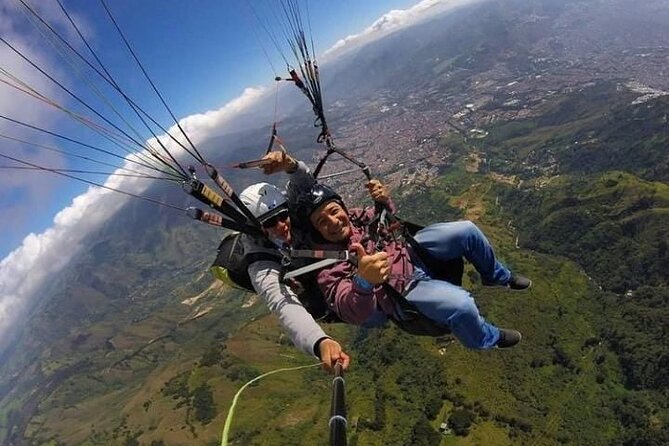 Paragliding Tour from Medellin with Transportation and Videos HD - Hotel Pickup and the AC Ride That Sets the Tone