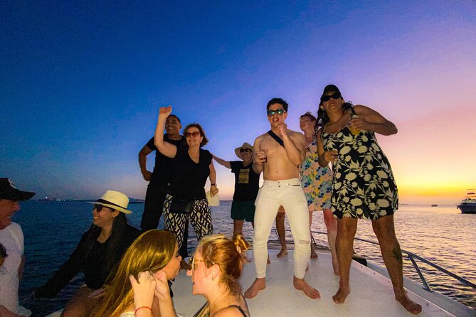 Party Boat in Cartagena Bay with Nightclub Ticket - Price and value: what $28.36 buys you in Cartagena