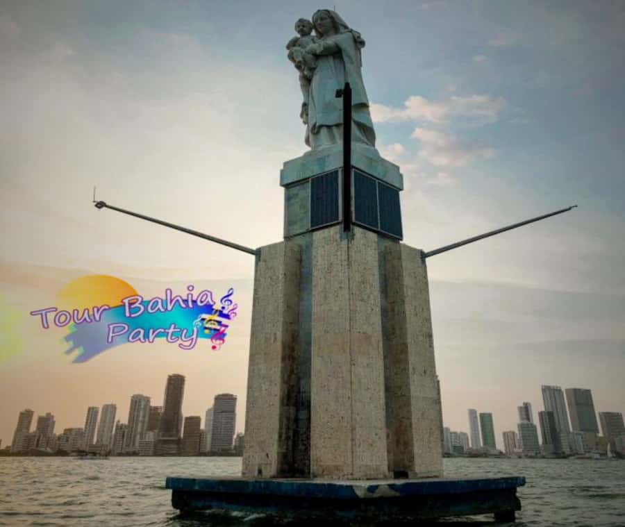 Party Boat in Cartagena Bay with NightClub Ticket - Who This Party Boat Is Best For (and Who Might Be Unhappy)