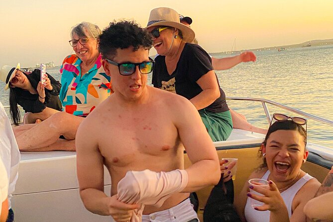 Party Boat in Cartagena Bay with NightClub Ticket - 2 Hours on the Bay: Long-Tail Cruise, Safety Briefing, and Scenic Moving Views