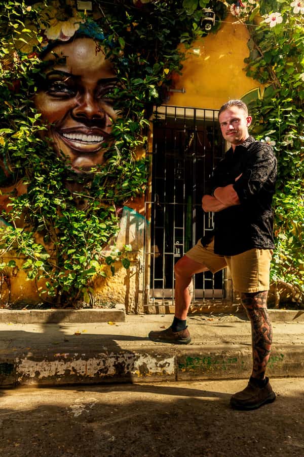 photo session through the streets of cartagena - A photographer who gives direction, not just photos