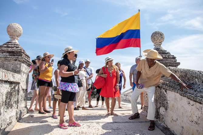 Playa Morena Beach Club Whith Lunch And Walking tour of fort San Fernando - Common gotchas, and how to avoid them