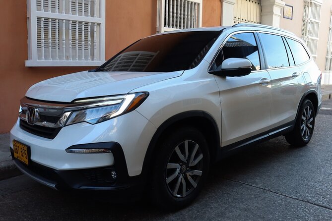 Private Airport Transfer to Hotel or viceversa - How the meet-your-driver system keeps arrival simple