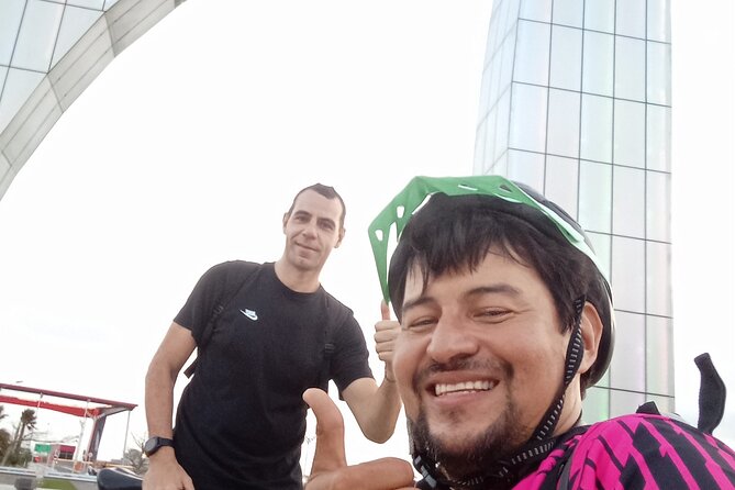 Private Bike Tour of Barranquilla - Sports stops that explain Barranquilla: Edgar Rentería, soccer, and basketball