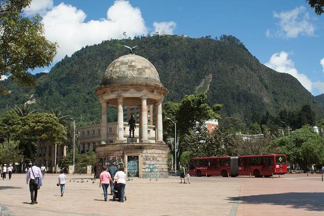 Private Bogotá Tour: Candelaria, Gold Museum, Optional Monserrate - La Candelaria on foot, where the city feels older and more personal