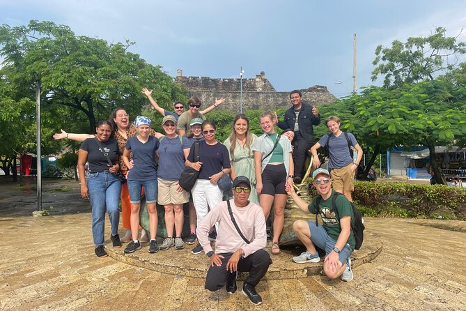 Private City Tours Cartagena Islanders Wall - San Felipe de Barajas Castle: tunnels, batteries, and pirate-era pressure