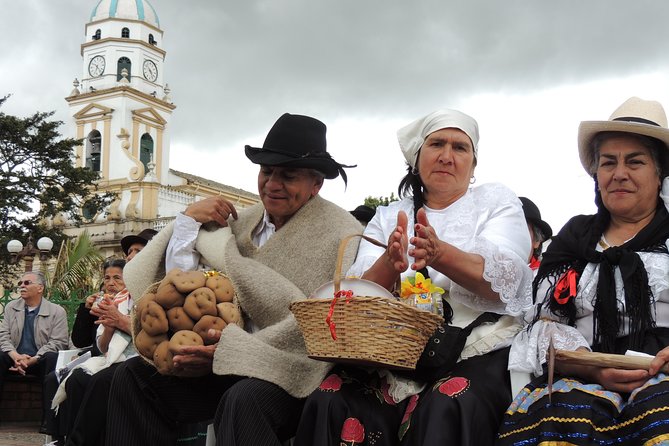 Private Day Trip to Traditional Towns Around Bogotá (9 Hrs.) - The practical shape of the day: timing, pace, and what to expect