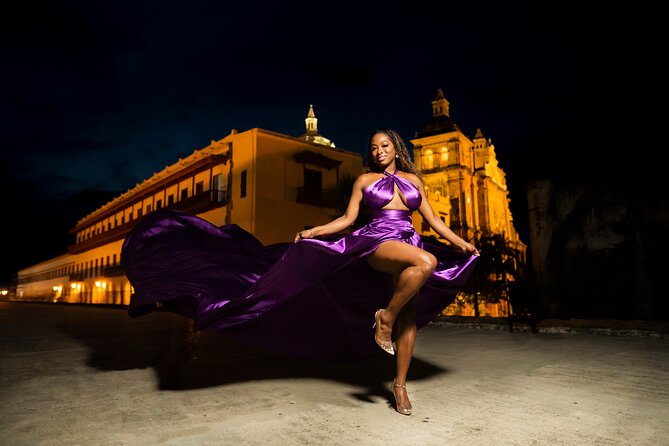 Private Flying Dress Photoshoot in Cartagena - Posing Tips You Can Use Right Away (Without Overthinking It)
