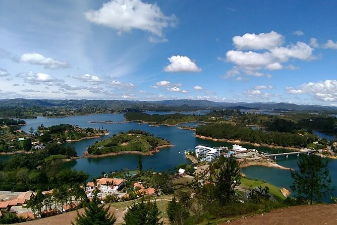 Private Guatape tour - Guides that make it feel personal: Caesar, Juan, Daniel, and more