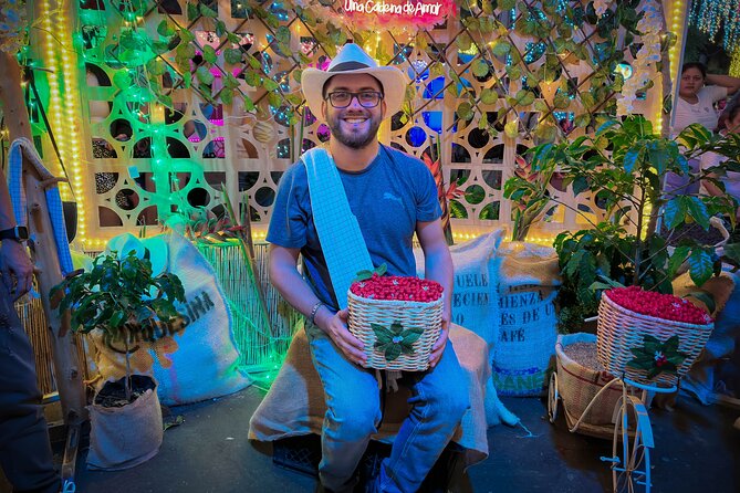 Private Half-Day Food Tour Visiting Best Viewpoints in Medellín! - Zarzal Bar and the comfort-food combo of chocolate with cheese