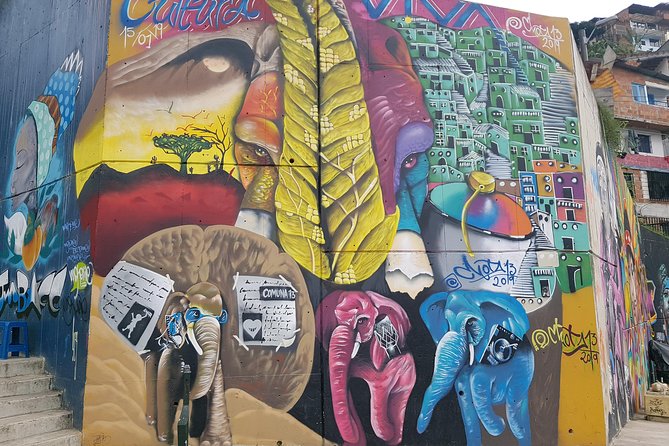 Private Half-Day Medellín Graffiti Tour Including Metrocable - Timing, walking level, and what to wear