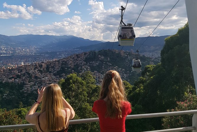 Private Half-Day Medellín Graffiti Tour Including Metrocable - Value check: is $89 per person worth it here?