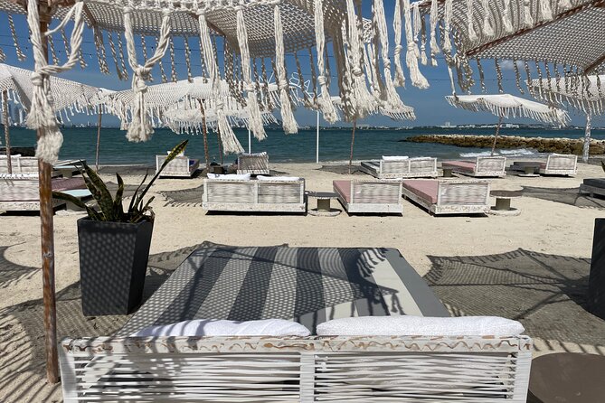Private island Beach Club Cartagena with food : Club Kabanna - Timing, crowds, and choosing your vibe day