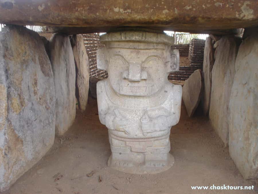 Private Jeep Tour to the Surroundings of San Agustín - Guides and the best way to use them