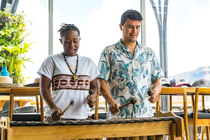 Private Marimbea Experience Play traditional Colombian music - The 2-hour flow, from meeting point to musical payoff