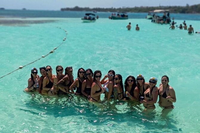 Private Marine Tour: Discover the 7 Colors of the San Andreas Sea - White Wata, floating bars and the late-afternoon mat moment