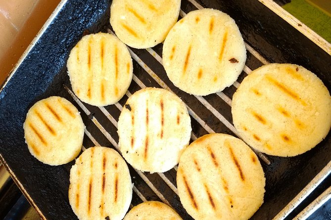Private Market Tour and Cooking Class in Bucaramanga with a Mother-Son Duo - The 3:00 pm meet-up: what that timing changes for your day