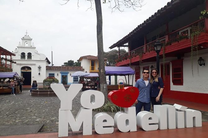 Private Pablo Escobar, Pueblito Paisa and Medellin City Tour - El Pueblito Paisa: A Colonial-Style Reset (and Lunch at Your Own Expense)
