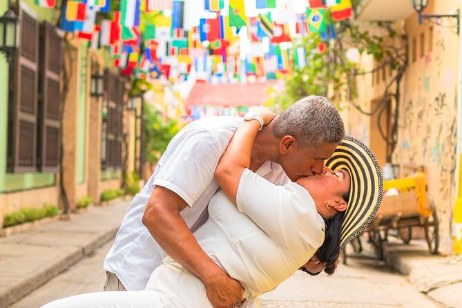 Private Photo Session through the Streets of Cartagena - Stop 1: Torre del Reloj Sets the Tone for Your Photo Style