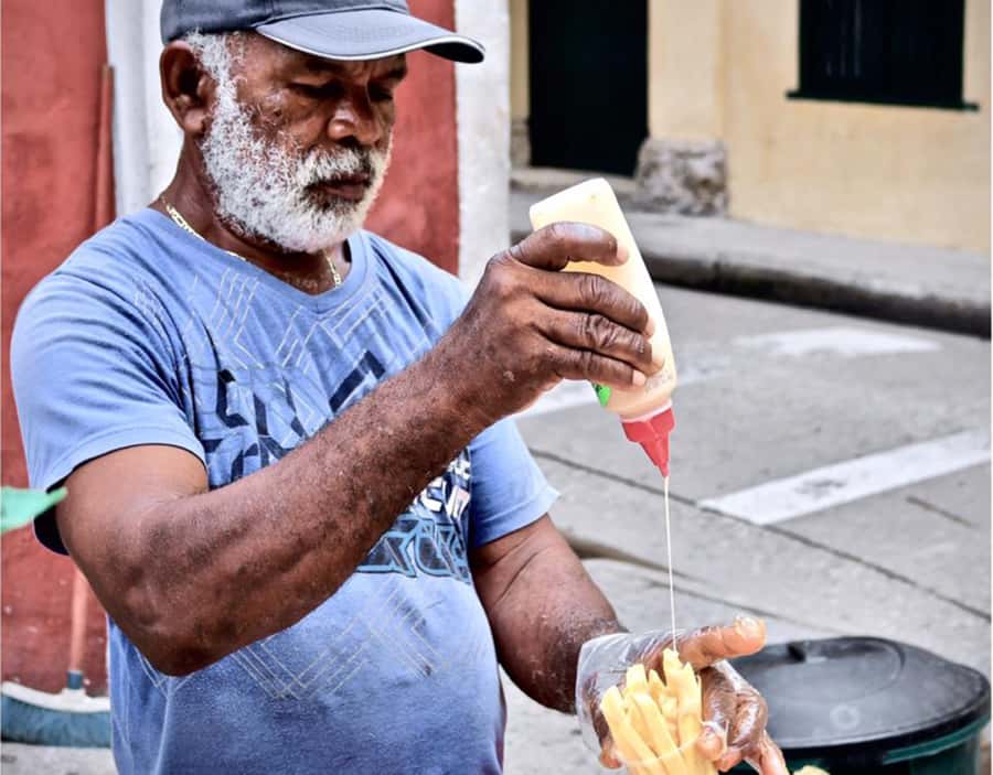 Private Street Food Tour in Walled City and Getsemani - Private group logistics, pickup options, and timing reality