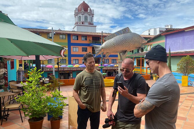 Private SUV Service to Guatapé & El Peñol - Guides in the real world: why English storytelling changes the day
