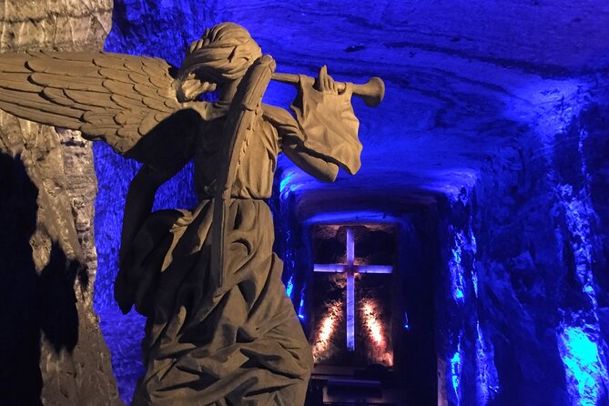 Private Tour Cathedral Sal Zipaquira and Laguna Guatavita - Private pickup and a pace you can actually enjoy in the Bogotá region