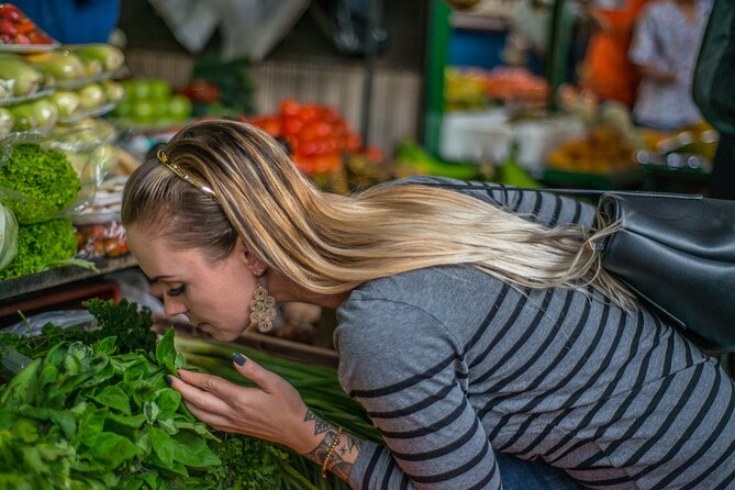 Private tour: Foodie Experience in Downtown Medellín - Should You Book This Downtown Medellín Food Tour?