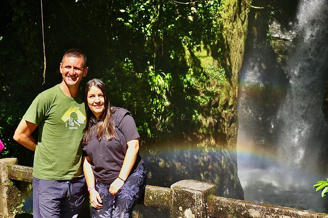 Private tour: hiking to the crystalline MELCOCHO river from MEDELLÍN - Lunch and timing on an 11-hour private outing