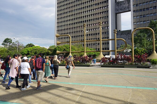 Private Tour in Cali with Salsa Class, Museums and Local Food - How the private tour works, walking pace, and what to bring