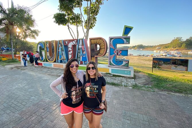 Private Tour of El peñol and Guatapé from Medellin - Price and Value: What $200 Per Person Buys You