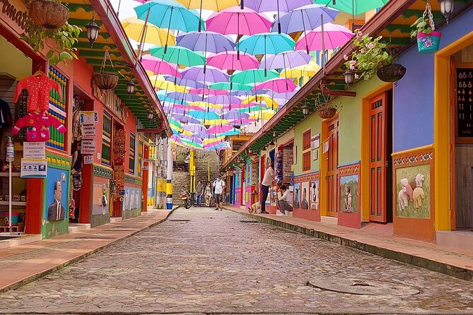 Private Tour To Guatape From Medellin - Why Guatapé and El Peñol feel worth the early start