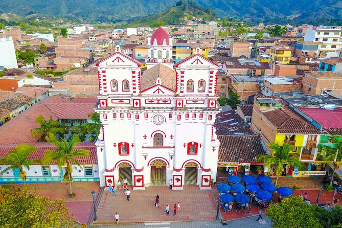 Private Tour To Guatape From Medellin - Piedra del Peñol climb and the optional cost