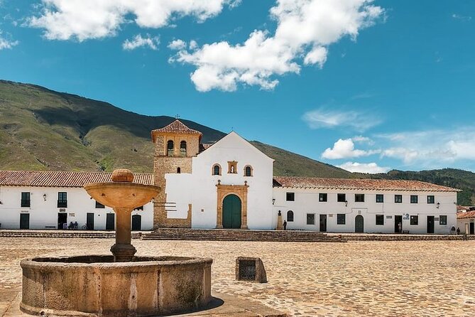 Private Tour to Villa de Leyva - Colombian Heritage Town - Plaza Mayor and Our Lady of the Rosary: the town’s center stage