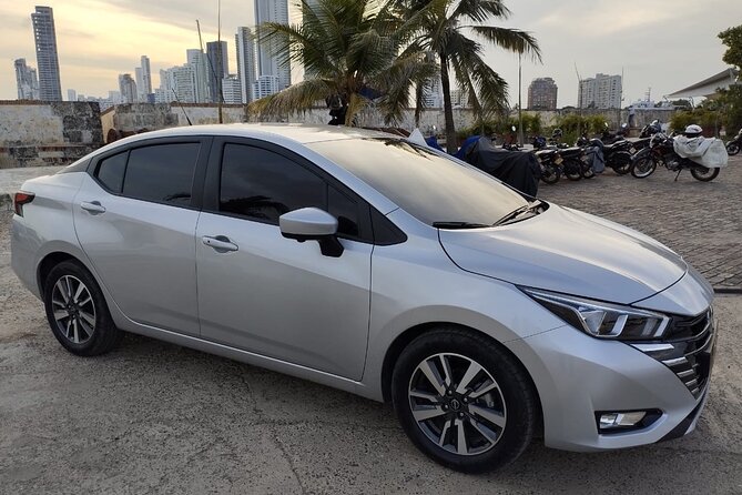 Private transfer from the airport to the hotel in Cartagena - Luggage help at both ends, not just at the airport