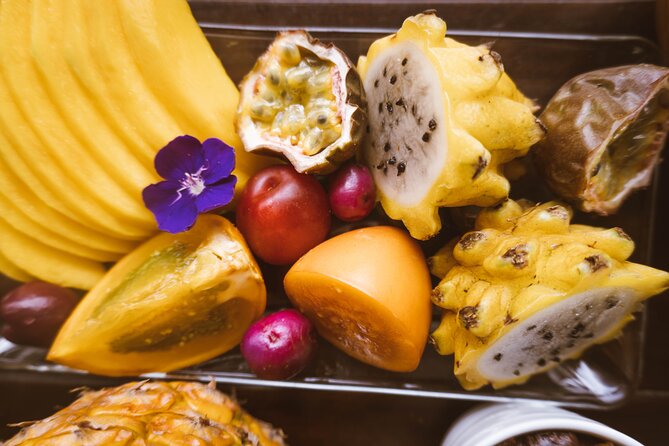 Private Tropical Fruit Tasting - The hands-on cooking part, juices and spreads you can actually use