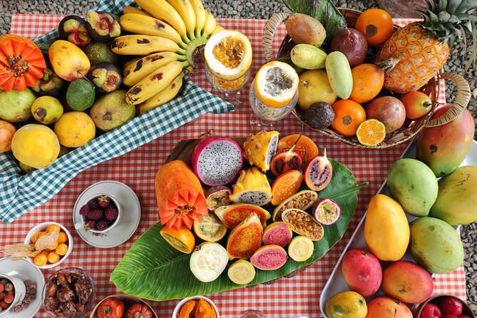 Private Tropical Fruit Tasting - Nature time at Barbas Bremen: birds, monkeys, and a slower pace