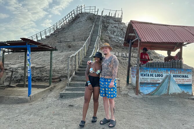 Private unique Experience to the Mud Volcano + Snack - Stop 1, Volcán de Lodo El Totumo: What Happens During the Mud Bath